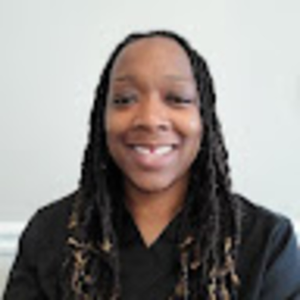 Meet your Posher, Devonie